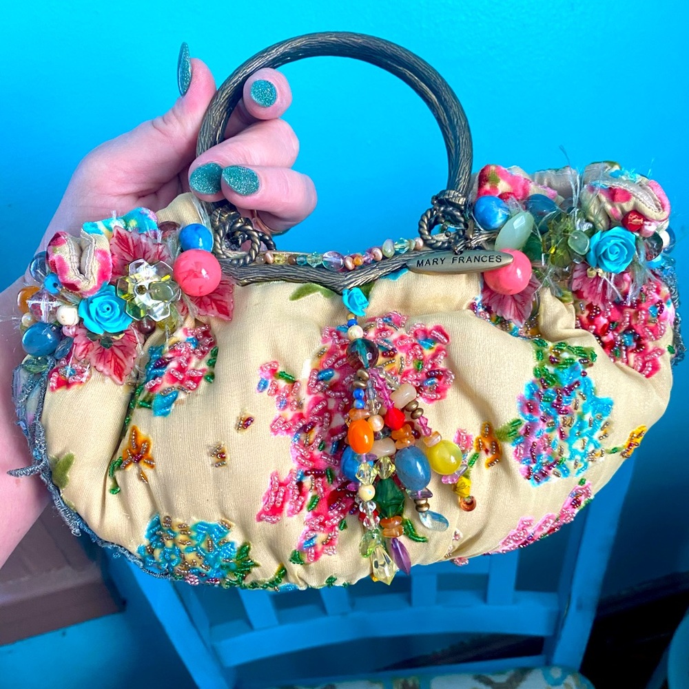 Beautiful Mary Frances purse